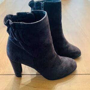 Gray suede booties, block heel, side zipper